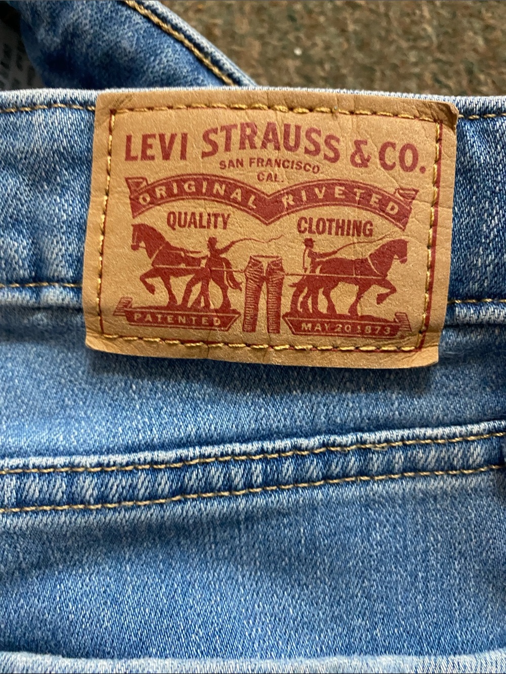 Levi's Light Blue Flare Jeans - Picture 3 of 9
